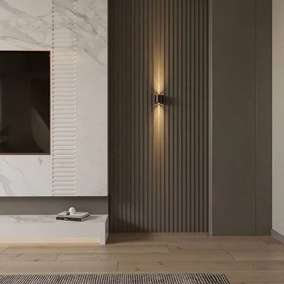 Vanta Wall Lamp