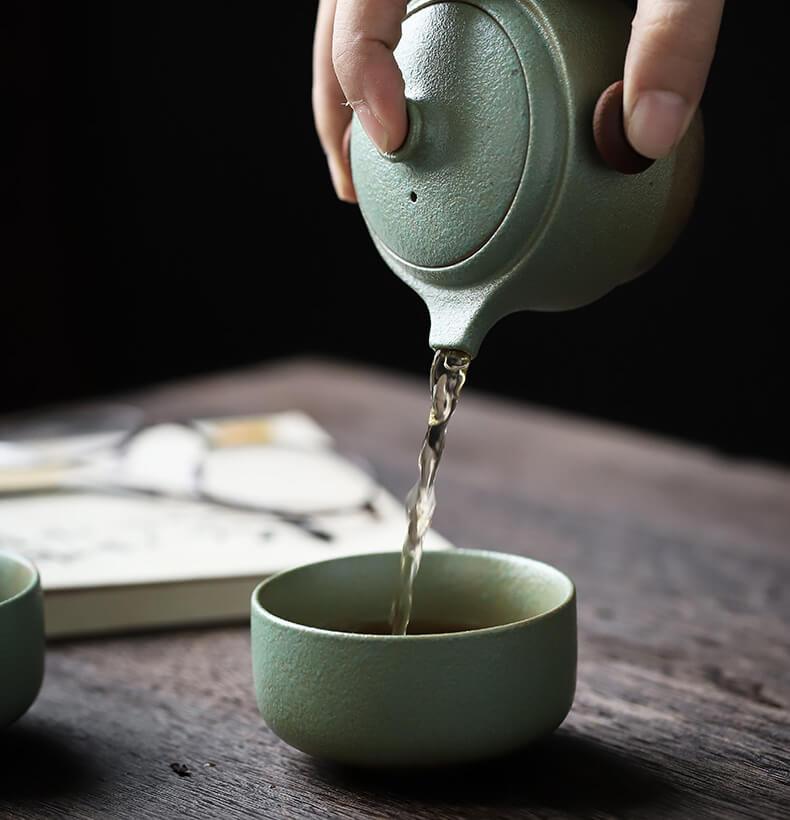 Reika Ceramic Travel Tea Set